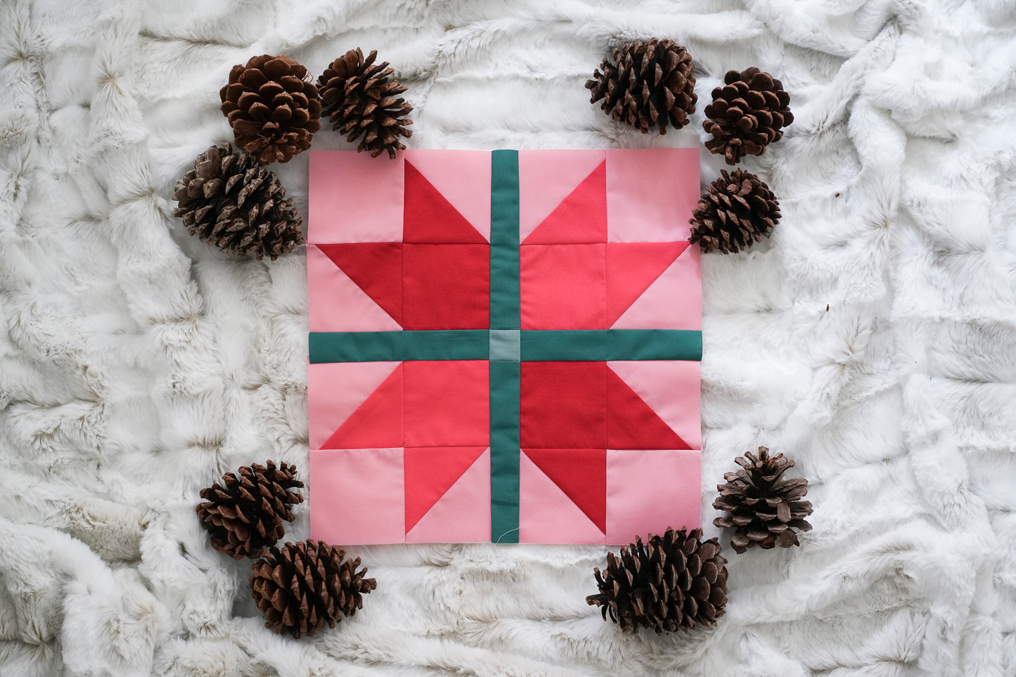 Holiday Ribbon Quilt Block - PDF